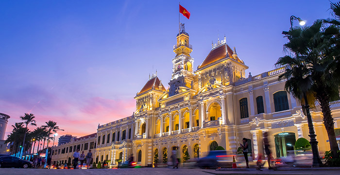 10-Day Highlights of Vietnam Tour From Ho Chi Minh
