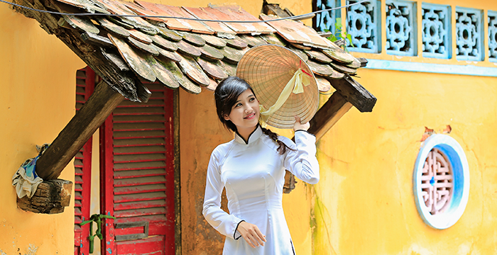 12-Day Laos and North Vietnam Tour with Mekong Explore Cruise
