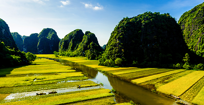 12-Day Laos and North Vietnam Tour with Mekong Explore Cruise