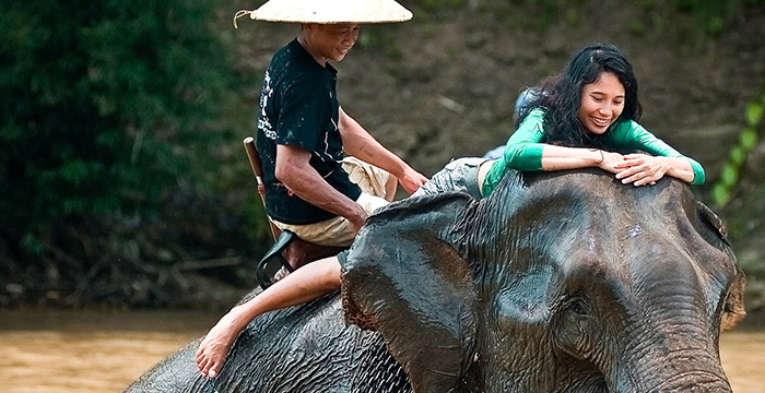 7-Day Tour of Angkor Wat and Luang Prabang