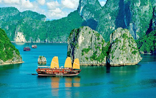 8-Day Sapa Tour and Halong Bay Cruise