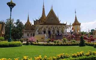 Cambodia Explorer Tour 7 Days