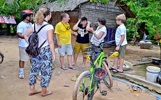 4 Days Siem Reap Family Tour biking